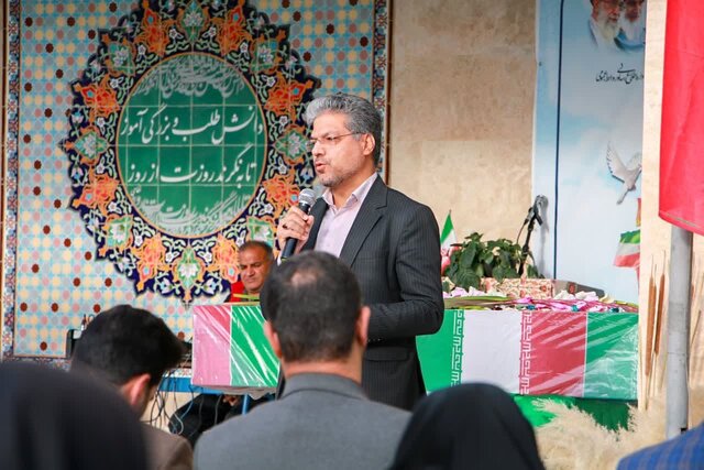 میزبانی دانش آموزان سمنانی از ۶ شهید گمنام