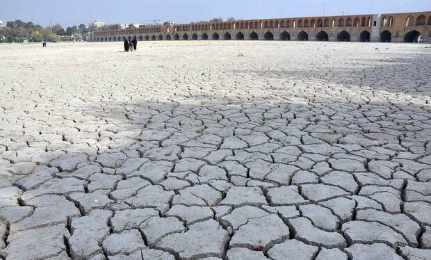 زاینده‌رود دوباره خاموش شد؛ برند گردشگری اصفهان بی روح است