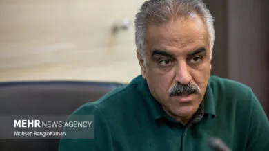 مدیر کارمند به درد تئاتر نمی‌خورد؛ به جای برگزاری ورکشاپ امکان اجرای عمومی فراهم کنیم