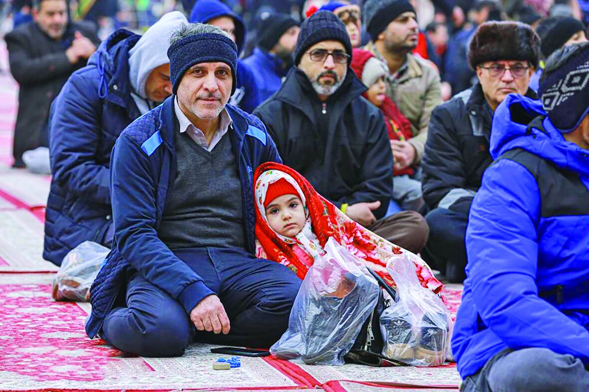 دل را چراغانی کنید | گزارش تصویری از جشن نیمه شعبان