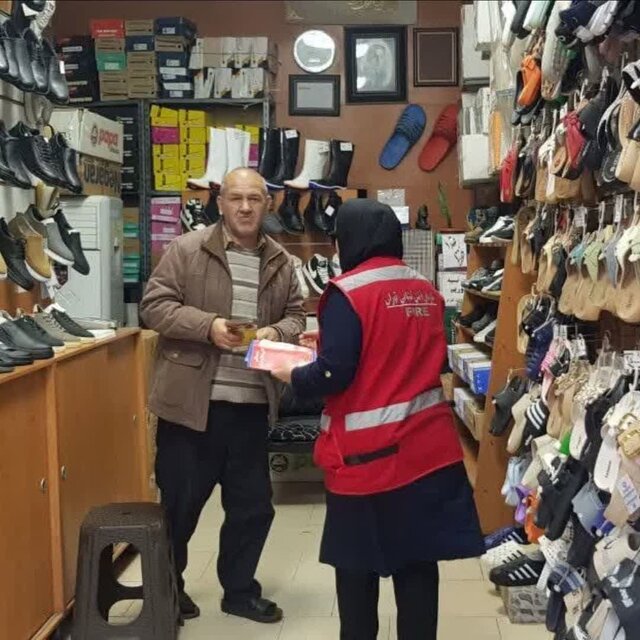  گسترش فرهنگ ایمنی در تهران با همکاری آتش‌نشانان داوطلب و کادر آتش‌نشانی