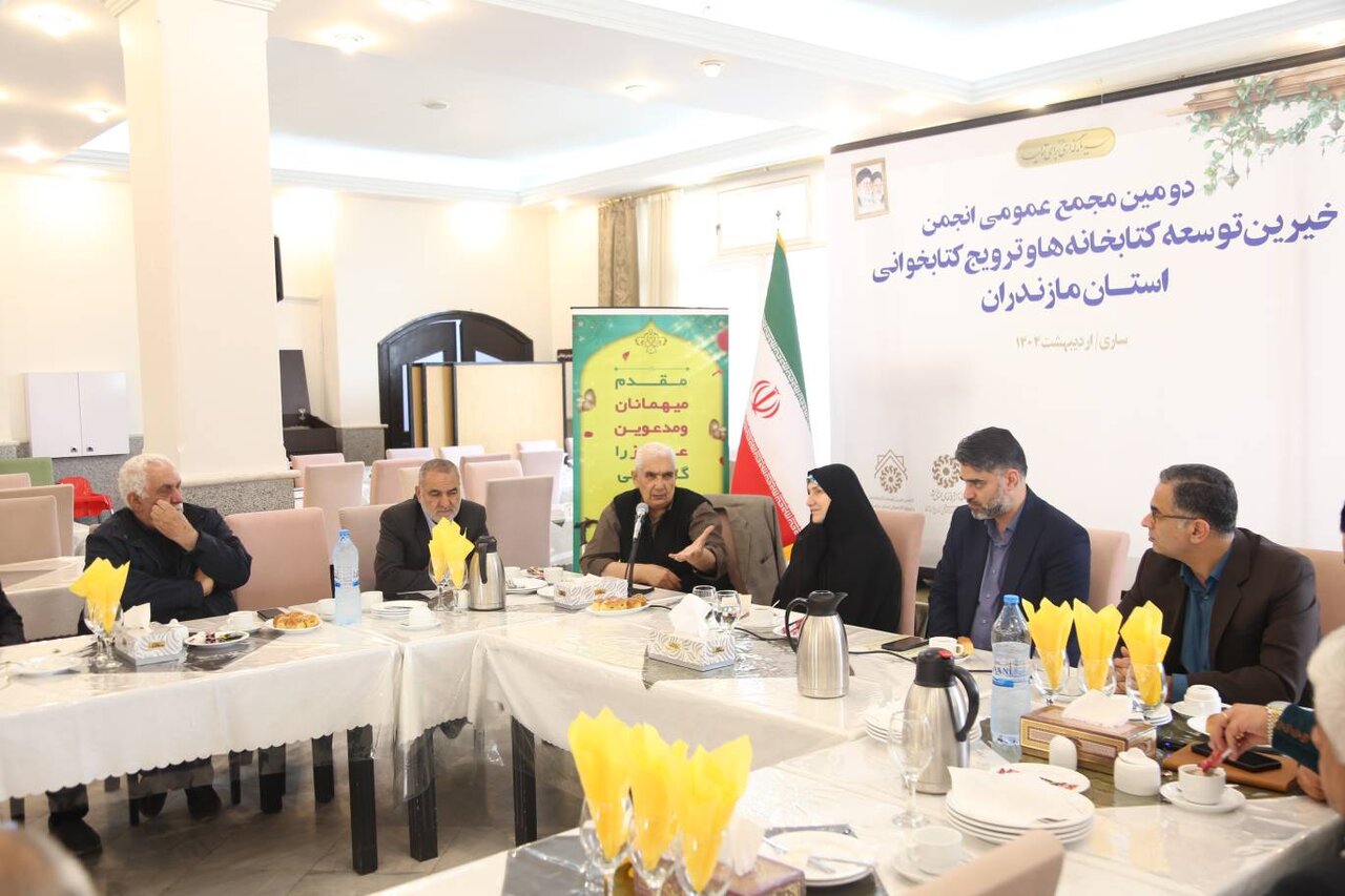 کتابخانه سیار، چراغی برای روشن نگه‌داشتن فرهنگ در دل روستاهای مازندران
