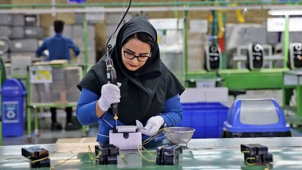 کارگران تهران در تنگنای معیشت؛از نبود مسکن تا رقابت ۹ناعادلانه بااتباع