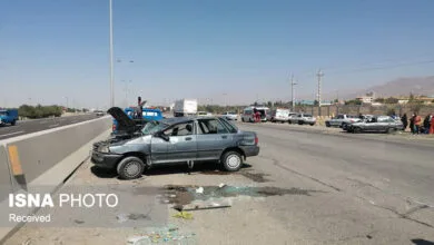 برخورد خاور با سمند در زنجان ۲ کشته برجای گذاشت برخورد خاور با سمند در زنجان ۲ کشته برجای گذاشت