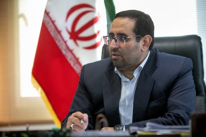 نگهداری و گرداندن سگ در معابر عمومی و خودروهای کرمانشاه ممنوع شد