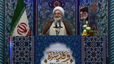 ایران همچون کوه در برابر همه زورگویان عالم می‌ایستد