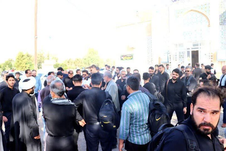 کاروان ۳۰۰ نفره عاشقان ولایت از بهاباد عازم تهران شد